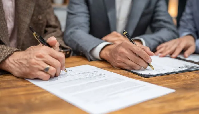 Plan de prévention des risques et vente immobilière : l’obligation de mise à jour de l’état des risques est confirmée 